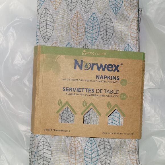 Norwex Gray leaf pattern napkins Pk/4 - Picture 1 of 1